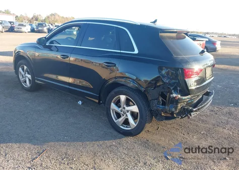 2020 Audi Q3 Premium 45 Tfsi Quattro Tiptronic из США, поврежденный, VIN WA1AECF35L1070983